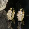 Pendientes de Trigo Creativos Únicos de Zirconia Hebilla para la Oreja Diseño Exquisito de Lujo Ligero Moda de Alto Sentido Pendientes para el Trabajo Joyería para la Oreja al por Mayor