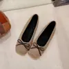 Zapatos Planos de Ante Cuadrados Bajos Estilo Dulce para Mujer 2026 Otoño Nueva Llegada Tacón Bajo para Ir al Trabajo Perezosos Slip-On