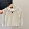 Roupas de Primavera para Meninas Novo Estilo Coreano Camisa Base Floral Roupas Versáteis Estilosas para Bebês Meninas Tops de Manga Longa Infantis Roupas Infantis