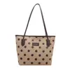 Bolsa Polka Dot da Moda Feminina Outono 2026 Nova Bolsa Tote de Ombro Grande Capacidade para o Trabalho Bolsa de Mão Casual Color Block