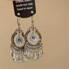 Aretes Étnicos Retro Estilo Xizang Estilo Miao con Borlas Aretes de Metal Calados Aretes de Alta Gama de Estilo Nacional Largos Exquisitos
