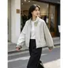 Chaqueta corta de cuello alto para mujer, nuevo estilo principios de otoño 2026, popular este año, holgada y versátil, adecuada para figuras petite