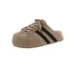 Birkenth Baotou Medias Zapatillas Mujer Verano Ropa Exterior Retro Pequeño Aumento de Altura Slip-on Con Cordones Perezoso Casual Zapatos de Entrenamiento Alemanes
