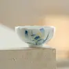 Xícara de Chá Cerâmica Azul e Branco Estilo Dinastia Tang e Song Pintada à Mão com Lótus, Conjunto de Chá Kung Fu, Xícara de Chá em Formato de Flor, Xícara Individual para Beber Chá