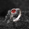 Anillo de plata de ley Yilu S925 con diseño de cuentas redondas de ámbar sangriento, estilo retro desgastado, combinable, elegante y de alta calidad.