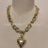 Collar de Corazón Grande Dulce Fresco de Moda para Mujer, Cadena para Suéter de Corazón Color Durazno Dorado Exagerado de Lujo Ligero, Artículo de Tendencia de Accesorio de Moda de Gama Alta