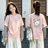 Camiseta de manga larga tipo dos piezas de imitación para niños, colección otoño 2026, para niñas, 100% algodón, cuello redondo, corte holgado, diseño lindo de caricatura, top básico