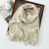 Primavera y Verano Nuevo Bufanda Larga de Color Sólido Rayón Seda Dorada Seda Plateada Bufanda de Seda Brillante Chal Turbante Largo Monocromático para Mujer Venta al por Mayor
