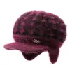 Gorro de invierno para mujer, mujer mayor, forrado de polar, cálido, gorro de lana tejido, gorro para mujer de mediana edad y mayor, gorro con orejeras de pico forrado de polar