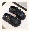 Zapatos de piel para niña, nuevos modelos de primavera y otoño, zapatos escolares de actuación para niños, zapatos negros para actuación en escenario, zapatos de princesa, zapatos de vestir para niños mayores