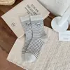 Meias de outono e inverno listradas e de bolinhas na altura da panturrilha, meias femininas de algodão com estampa de Dachshund, estilo coreano, modernas, absorventes de suor, respiráveis e versáteis meias de tornozelo