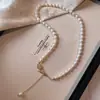 Collar de Perlas de Agua Dulce con Forma de Grano de Arroz, Elegante Moda, Colgante de Fritillaria Hierba de la Suerte, Cadena para Clavícula Ajustable Deslizante, Estilo Lujo Ligero