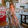 Kimono Cardigan Protector Solar Blusa Bikini Traje de Baño Vestido de Vacaciones para Mujer con Fondo Naranja Rojo Flor de Grulla Cártamo Europeo y Americano