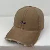 Gorra de Béisbol Estilo Coreano Lavada Desgastada Ala Suave Bordada para Mujeres Ala Ancha Circunferencia de Cabeza Grande Gorra Plana Simple Versátil a la Moda para Hombres