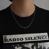Collar de Serpiente de Acero de Titanio Electrochapado Bicolor Minimalista Corto Combinable Personalizado Supertextura Cadena Clavícula Transfronterizo Europa y América