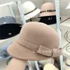 Sombrero de Caballero de Lana Pura para Mujer Otoño e Invierno 2025 Malla Pequeña con Lazo para Mostrar la Cara Sombrero Pequeño de Equitación