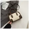 Las populares bolsas pequeñas de este año para mujer, versátiles para otoño e invierno 2026, nuevo bolso de hombro cruzado de moda retro, bolso de mano, bolso almohada