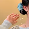 Qing Mo Yin Yin~Nuevo Pasador de Pelo con Borla de Flores Azules Estilo Chino para Mujer 2026 Nuevo Pasador Lateral para Fotos en la Playa