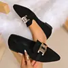 Zapatos slip-on de gamuza de punta fina, talla grande, modelo nuevo otoño 2026, con cadena metálica, zapatos casuales para mujer de comercio exterior transfronterizo