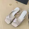 Sandálias Baixas Femininas Chuyuji Verão 2026 Novo Estilo Doce Tira Única Sapatos Femininos Antiderrapante Casual Estudante Estilo Francês