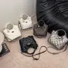 Bolso de mano retro de alta gama estilo coreano para mujer, otoño 2026, bolso de hombro único de nicho, bolso cruzado moderno y simple