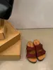 Sandalias de Media Pantufla Estilo Nuevo 2026 para Mujer, Moda Retro Casual con Velcro, Zapatos Planos de Playa para Verano, Estilo Birkenstock