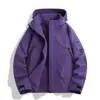 Jaqueta corta-vento de cores vibrantes para primavera e outono, com bolso na manga, punhos ajustáveis, tecido resistente ao desgaste, versátil para acampamento e passeios.