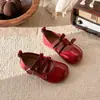 Novos Sapatos de Princesa Infantis para a Primavera de 2026, Mocassins de Couro para Meninas, Sapatilhas Antiderrapantes Estilo Ballet com Tira Elástica