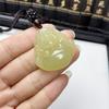Suministro en Vivo Material Externo Mongol Imitación Jade Blanco de Hotan de Xinjiang Colgante de Buda Maitreya para Mujer Colgante de Buda Sonriente Suministro en Vivo