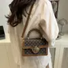Estética Tendência de Nicho Alta Qualidade Outono 2026 Nova Moda Vintage Elegante Bolsa de Mão Bolsa de Ombro Transversal Transfronteiriça