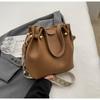 Bolsa bucket popular deste ano bolsa feminina 2024 nova grande capacidade versátil bolsa de ombro transversal bolsa de mão de alto padrão
