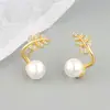 Dz Brincos de folha, pérola e zircônia japoneses e coreanos para mulheres, estilo nicho, requintados, luxo leve, doces, de alta qualidade, acessórios versáteis