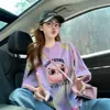 Camiseta de Algodão Puro com Estampa de Salpicos em Contraste Personalizada para Mulheres Estilo Hong Kong Tendência Cool Desenho Animado Grafite Comprimento Médio Emagrecimento Cobertura de Imperfeições Top