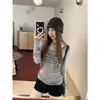 Estilo Puro Deseo Modelo 2026 Hombros Descubiertos Exponiendo Clavícula Ajustado Diseño Adelgazante Top Único con Cuello en U