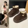 Botas de nieve antideslizantes para mujer, nuevo estilo de moda para 2026, cómodas para usar al aire libre, con suela gruesa, forradas de felpa y cálidas para otoño e invierno
