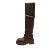 Botas largas de suela gruesa estilo británico en color marrón para mujer, nueva colección de invierno, botas de plataforma altas hasta la rodilla con tacón grueso, botas de montar retro de caña alta