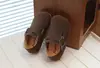 Zapatos Birkenstock para Niños Nueva Colección Primavera y Otoño 2026 Estilo Coreano Moda para Niñas Zapatos de Piel Mocasines Retro para Niños Zapatos Individuales