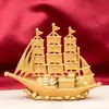 Ornamento de Barco Dragão Duplo com Três Velas Navegando Suavemente, Artesanato em Ouro de Areia, Ornato de Veleiro, Decoração de Casa de Sala de Estar de Alta Qualidade