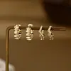 2025 Novos Brincos de Carta e Par de Naipe Feminino Design de Nicho Estilo Metálico Brincos Simples Argola de Orelha para Estudante