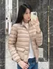 Chamarra ligera de plumón Moncler m-brand con cuello de piel, corte ajustado, para mujer, estilo corto, cuerpo acanalado ajustado, engrosada, cálida, casual