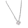 Collar de trébol de cuatro hojas con concha rosa para mujer, cadena para la clavícula de diseño de lujo ligero de nicho a la moda, gargantilla única y de alta gama de moda
