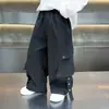 Pantalones de trabajo de primavera y otoño para niños, pantalones deportivos holgados elegantes de estilo coreano para niños, pantalones únicos y modernos para niños