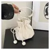 Bolso Cubo Cruzado de Hombro Grande para Viajes Diarios de Mujeres, Estilo Coreano con Cierre de Cordón, Nuevo Tendencia Verano 2026 Color Sólido Diseño Simple