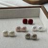 Pendientes Pequeños de Perla Cubo de Azúcar, Estilo Lujo Ligero, Nuevos Pendientes Populares Otoño e Invierno, Lujo Ligero, Gama Alta, Pendientes Elegantes y Atmosféricos