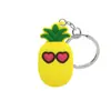 Llavero Colgante Muñeca Fruta Dibujo Club Fresa Aguacate Durian Cadena de Llavero Reunión de Fiesta