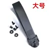 Los accesorios Molle disponibles del fabricante incluyen hebillas de conexión, clips traseros para funda de cuchillo, clips para cinturón, clips para cinturón de funda de pistola tipo K y clips de conexión tácticos.