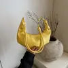 Bolsa Feminina Exclusiva Tendência Nicho 2026 Nova Verão Versátil Bolsa Transversal Moda Bolsa de Ombro Sob o Braço Bolsa Croissant