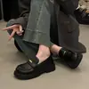 Mocassins Redondos Retro Franceses Femininos 2026 Outono Novo Versátil Slip-on Estilo Britânico Plano Pequenos Sapatos de Couro Femininos