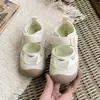 Sandalias para Niños 2026 Primavera/Verano Nuevo Modelo Sandalias para Niñas Suela Suave Malla Transpirable Deportivas para Niños Zapatos Casuales para Bebé