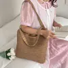 2026 Bolsa de Ombro Tecida de Grande Capacidade para Axila Bolsa Tote Feminina Nova de Verão para Praia Casual Férias Bolsa de Praia